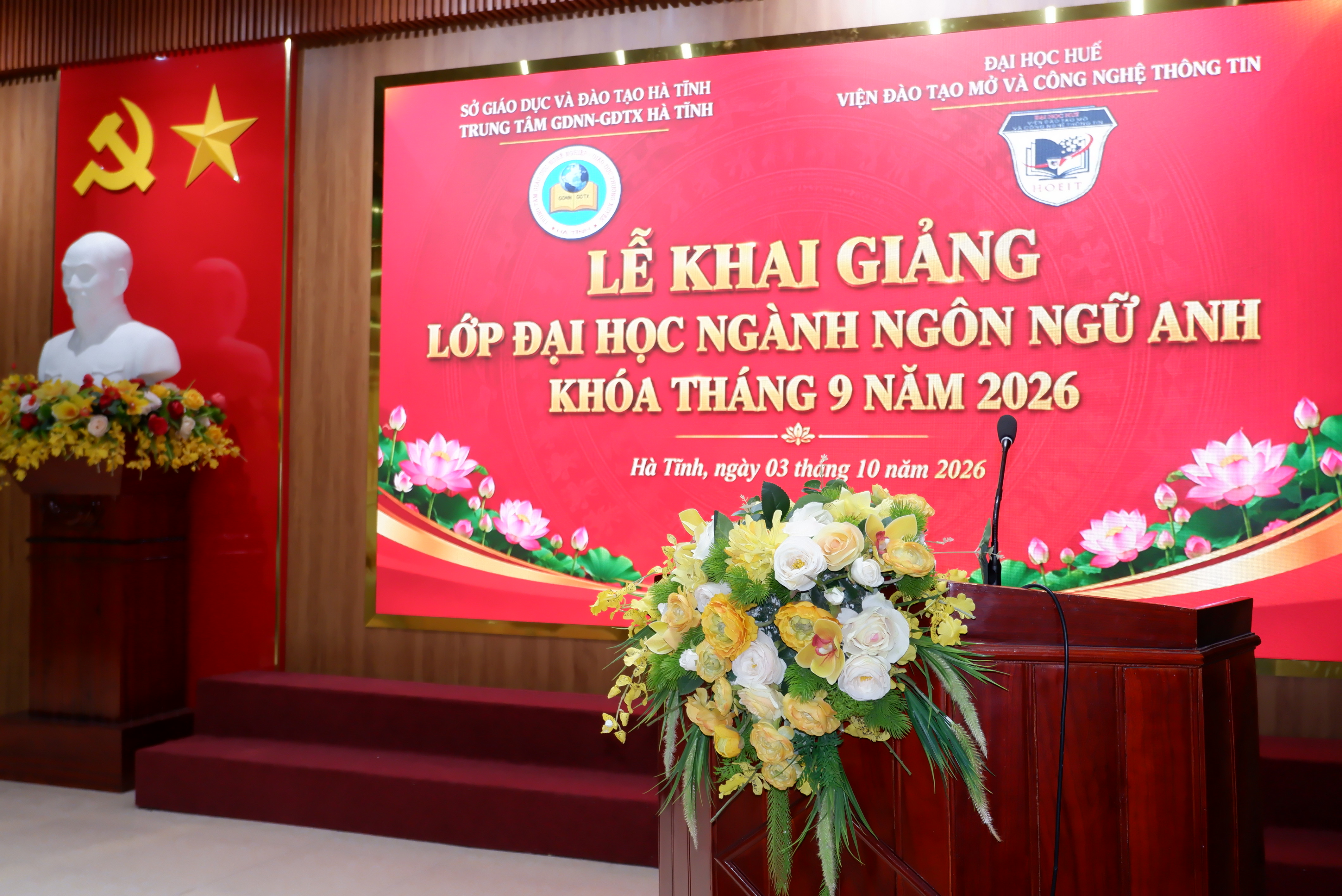 Lễ khai giảng lớp đại học ngành Ngôn ngữ Anh cho cán bộ, chiến sĩ Công an tại Hà Tĩnh